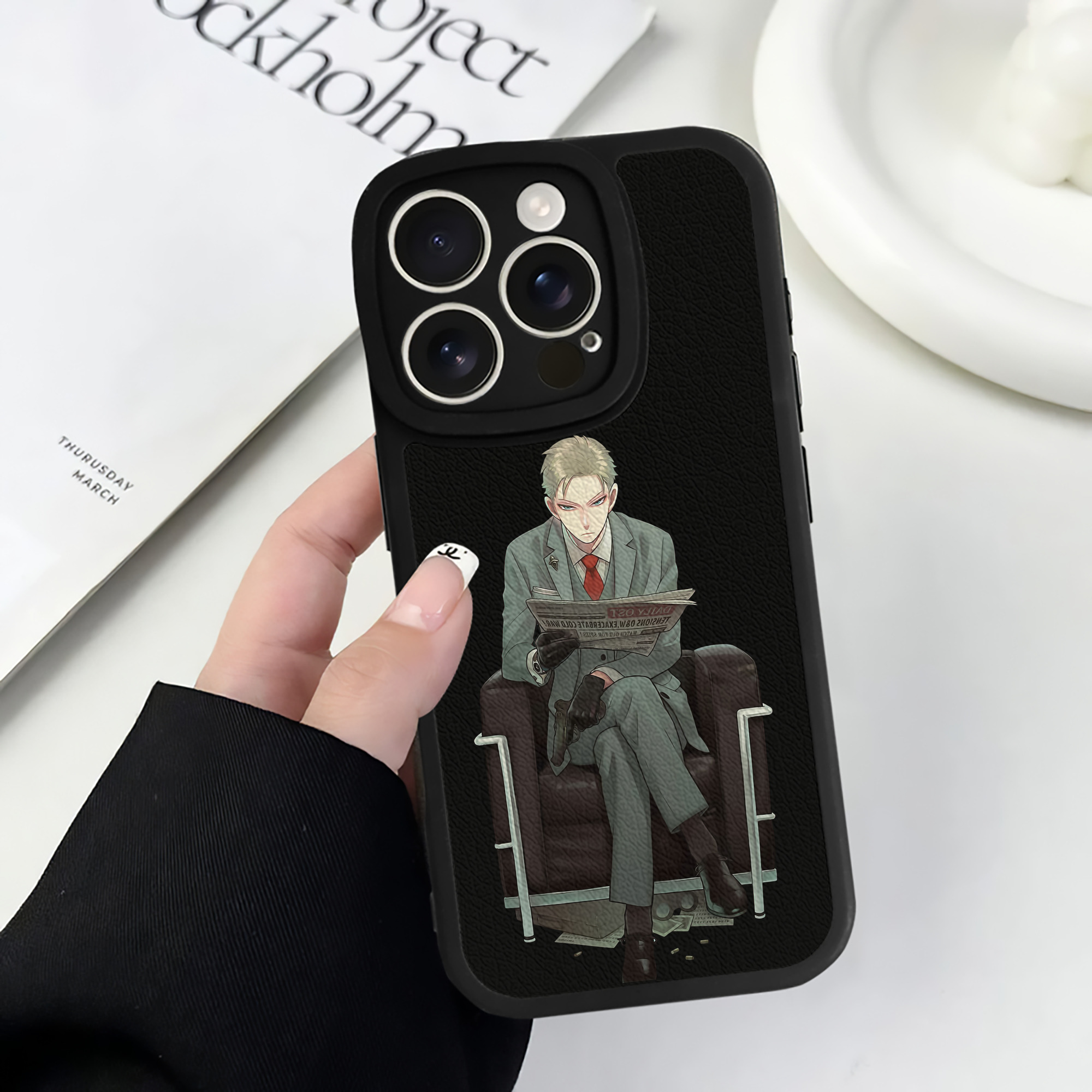 （画像用） SPY×FAMILY间谍家家酒 【iPhone 16シリーズ対応】シリコンスマホケース（レザー調） 材質：シリコン